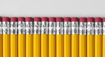 żółte ołówki
